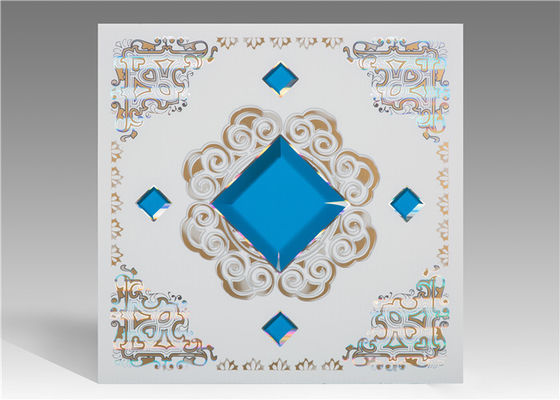 แผ่นฝ้าเพดานเพดานลดความชื้นเพื่อการประหยัด 2.35 กิโลกรัม / M2