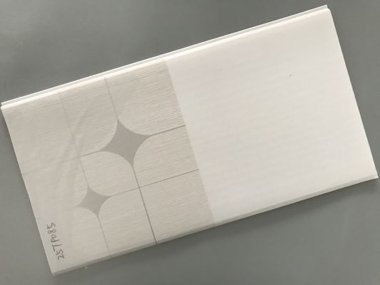 แผงป้องกันฝ้าเพดานแขวนผนัง PVC ทนความชื้น / แผ่นผนังตกแต่ง